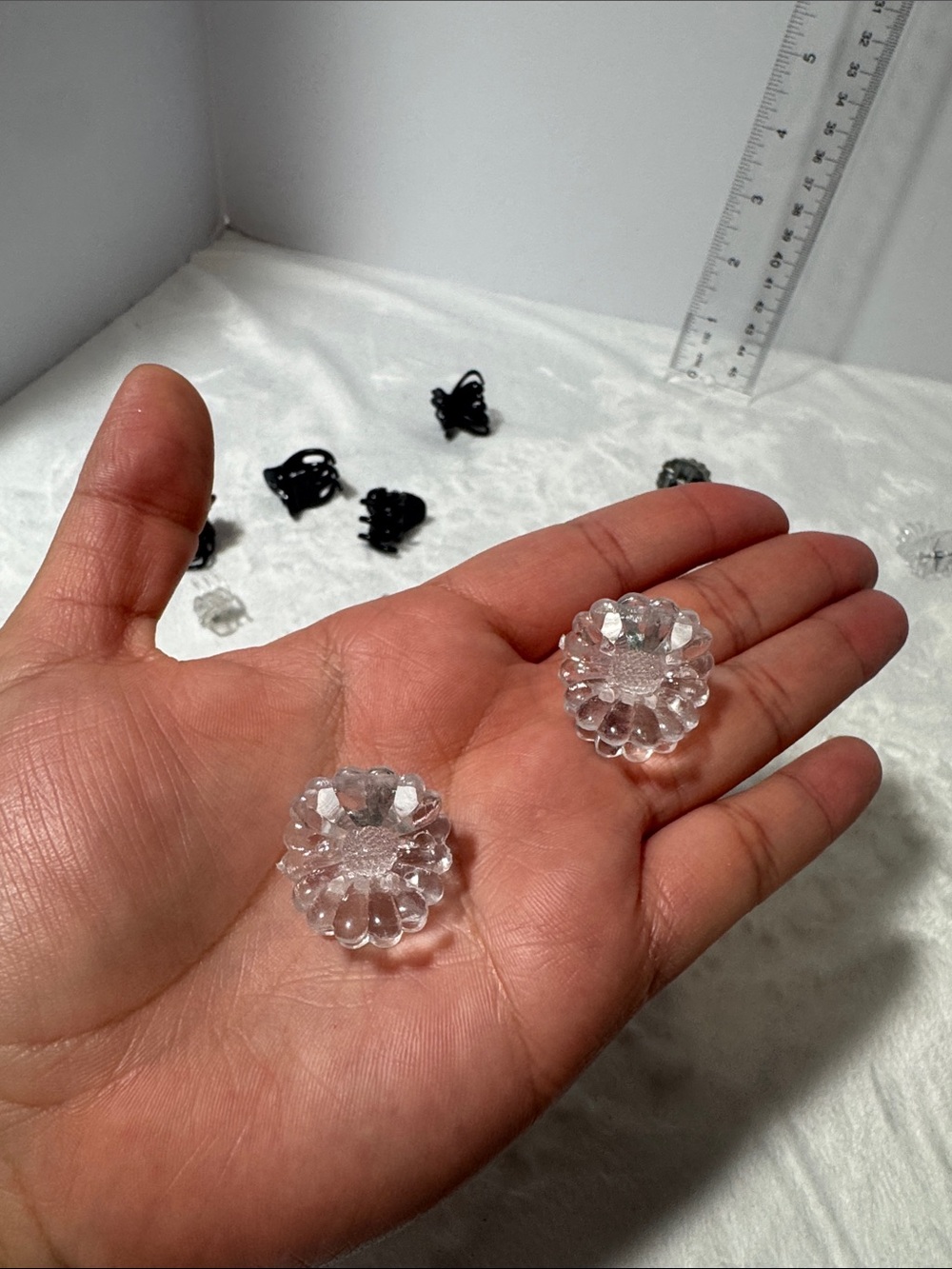 Mini hair clips different color and shapes black clear and more lot of 10 pairs - Picture 5 of 5